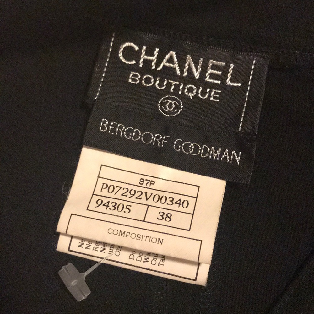 Vintage Chanel 100% Viscose Skirt 💃🏻